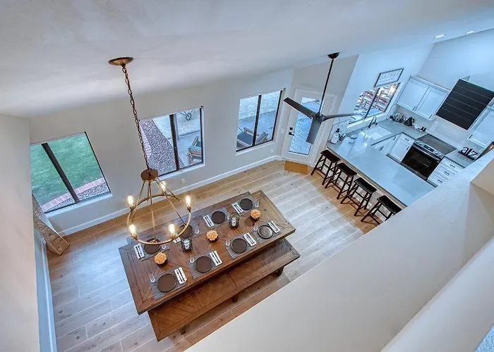 Estrella - Renovated With Patio, Bbq, Pool & Ferienhaus